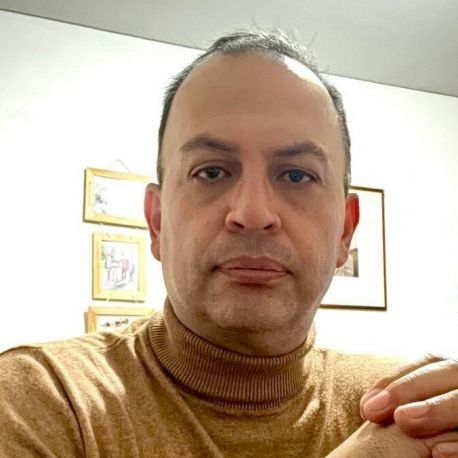 Román Zambrano