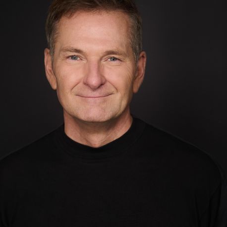 Doug Stephens