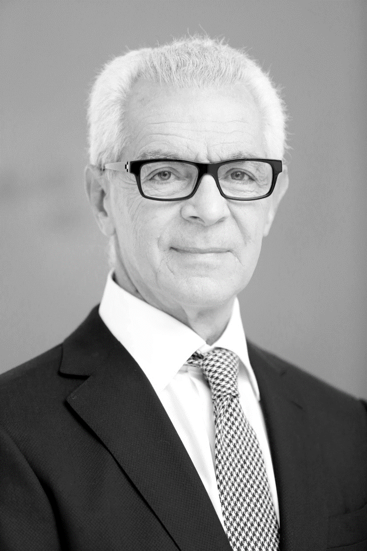 EDUARDO COSTANTINI