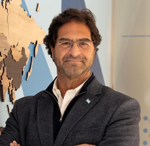 Leonardo J. Sarquís