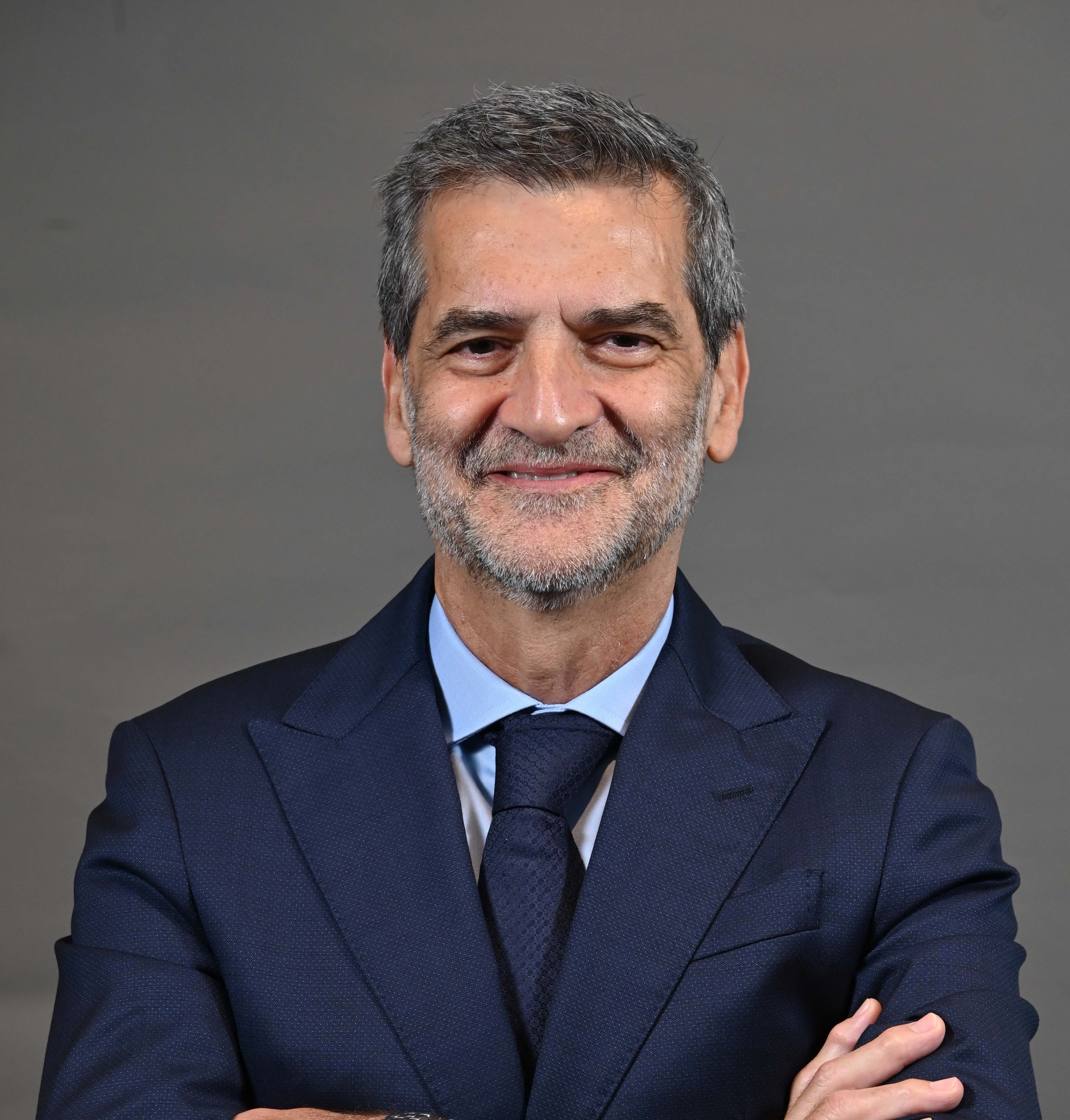 Mauricio Canineo